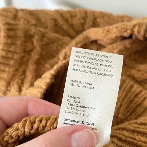 NWT Free People Isla Cable Stitch Tunic Sweater in Spice Cake Brown Size Small - Picture 5 of 5